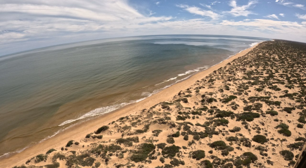 23 km of coastline suitable for desalination and green energy export